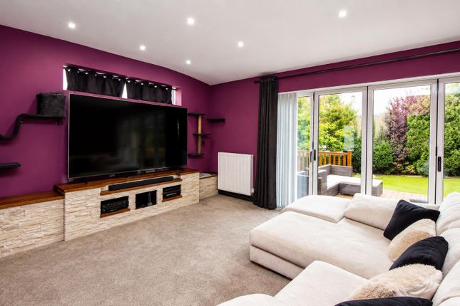 5, Verbena Close, Lower Darwen Darwen photo 4