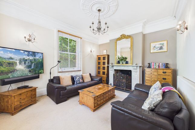 Merton Lodge,, Binfield Road, Wokingham photo 4