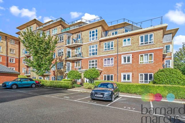 1-bed flat on 134, Glebelands Close, London, £325,000