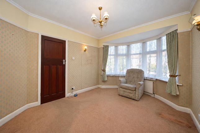 Ashbourne Avenue, London photo 3