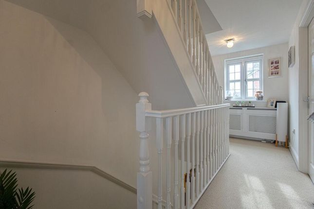 4, Stonecroft, Northwich photo 5