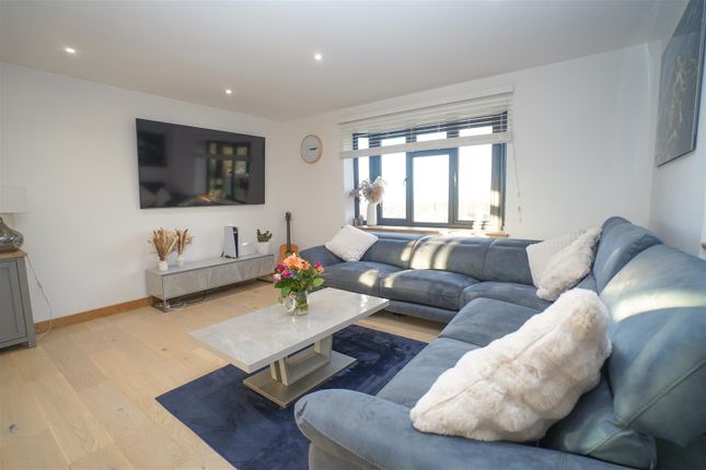 3, Great Burrow Rise, Bideford photo 3