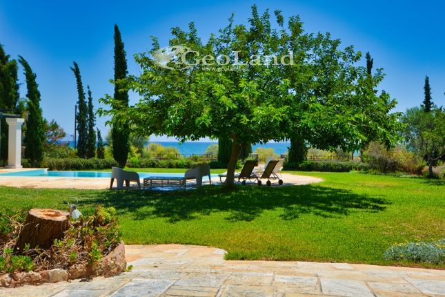 Villa for sale in Petrothalassa 213 00, Greece