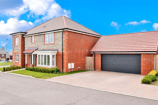 Thumbnail Detached house for sale in Corden Place, Codmore Hill, Pulborough