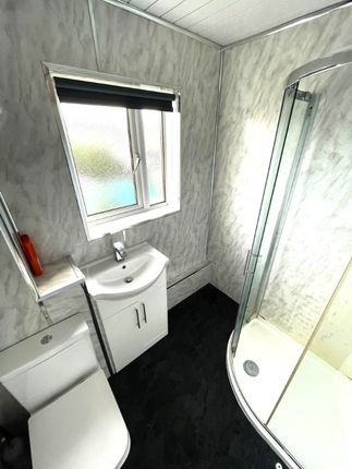 Alloway Drive , Kirkintilloch, G66 2NF, Kirkintilloch photo 3