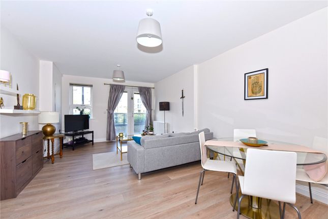 Flat 36,, Heathland Court, Maidenhead photo 3