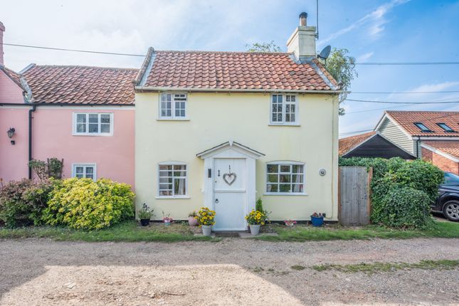 Cottage to rent in Hyde Park Corner, Sudbourne, Woodbridge IP12