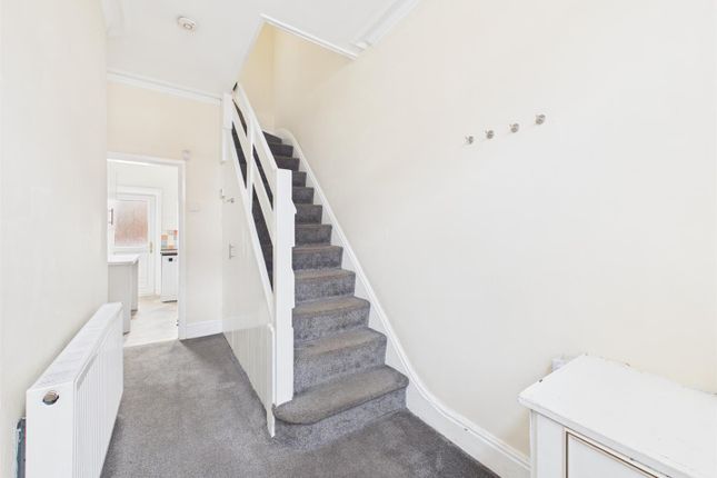 10, Stanford Avenue, Wirral photo 2