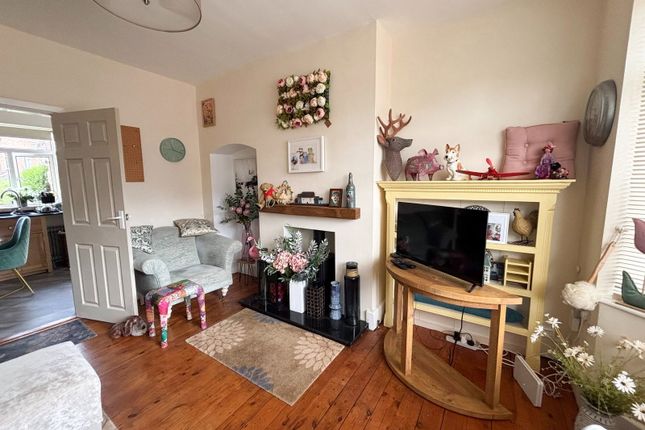3, Southfield Way, Nuneaton photo 2