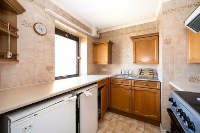 Flat 66, Homeheights, Clarence Parade, Southsea photo 5