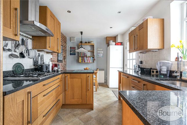 4, Wilderness Road, Guildford photo 3