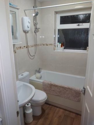 Maisonette to rent in Beeches Road, Great Barr