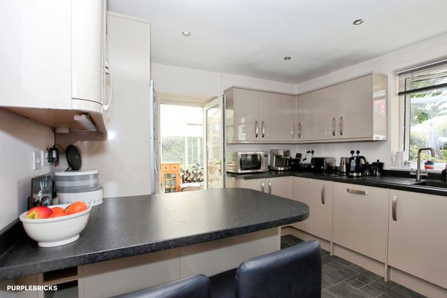 Field View, Bridgehill Road, Peterborough photo 4