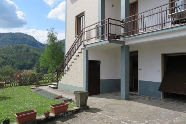 Apartment for sale in Massa-Carrara, Podenzana, Italy