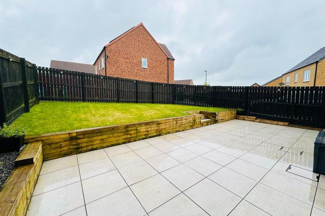 Property for sale in Kingfisher Drive, Easington Lane, Houghton Le Spring