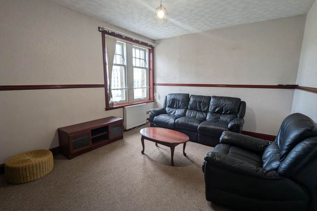 4F Westport, Dundee photo 2