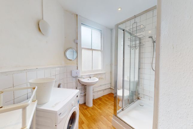 Flat 6 , 12, St Michaels place, Brighton photo 3