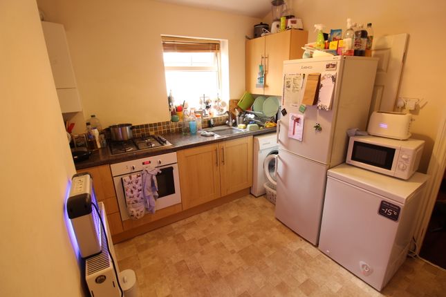 Flat to rent in Earls Road, Southampton