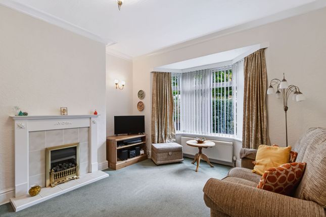 1 Queens Drive, Warrington photo 3