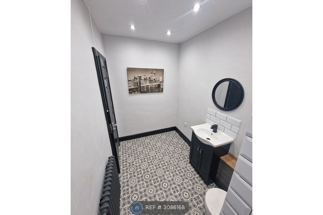 Studio flat on Greenbank Road, Darlington, £490/mo