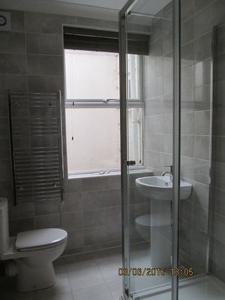 3, Flat, Southampton photo 4
