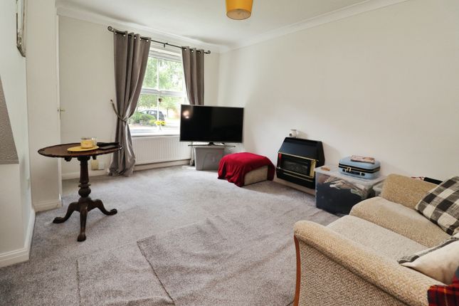 34, Baker Crescent, Lincoln photo 4