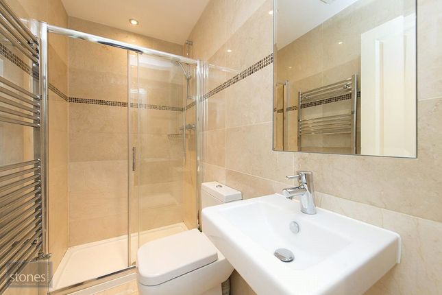 Flat 4, 400, Finchley Road, London photo 4