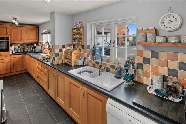 9, Beauvale, Nottingham photo 4