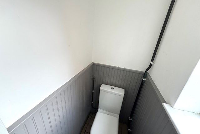 22, Nottingham photo 3