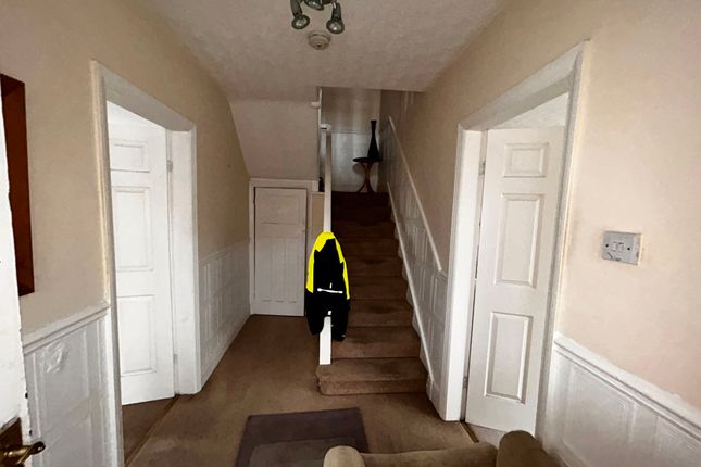7, Maple Grove, Gateshead photo 4