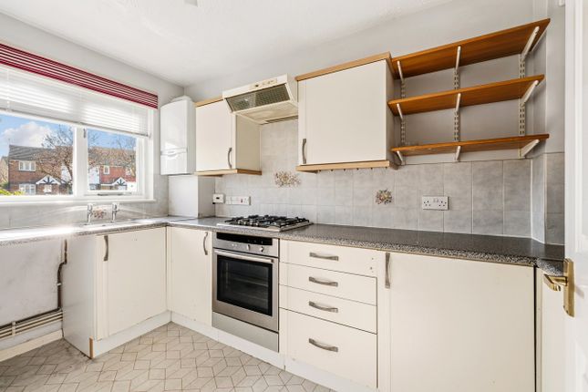 21, Eyston Drive, Weybridge photo 3