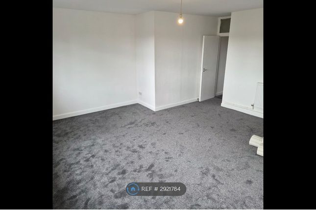 2 bed property for rent in Trent Road, Hinckley LE10