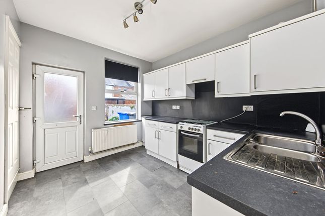 32, John Street, Chesterfield photo 3