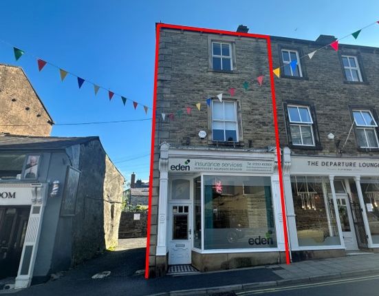 Retail premises to let in 6 King Street, Clitheroe, Lancashire