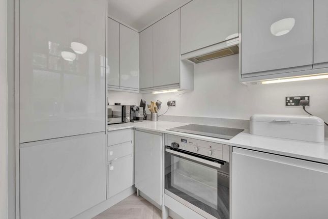 1 Clive Court, 75, Maida Vale, London photo 3