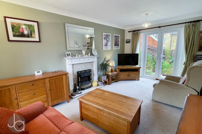 12, Wilkin Drive, Colchester photo 2