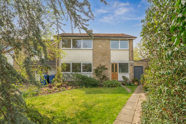4-bed detached on 8, Forge Close, Oxfordshire, £550,000