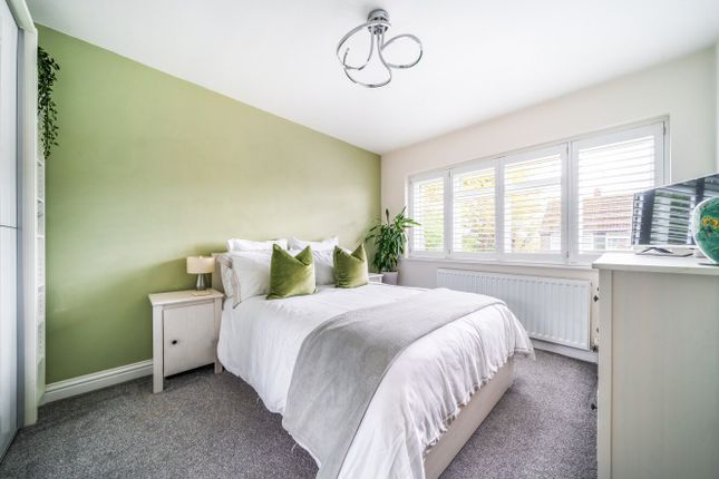 End terrace house for sale in Cherry Tree Avenue, Waterlooville, Hampshire