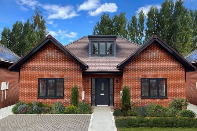 2-bed house on House 16 Alderhurst,, Bakeham Lane, Egham, £885,000