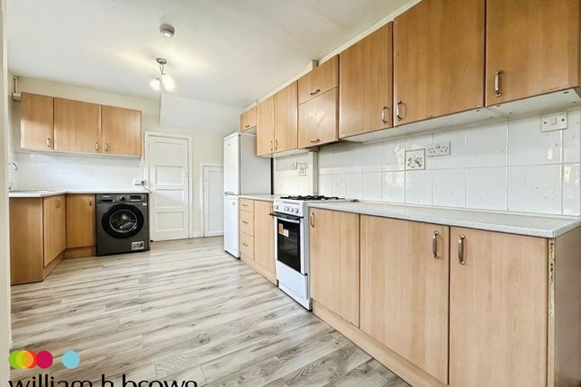 Langton Avenue, Chelmsford photo 2