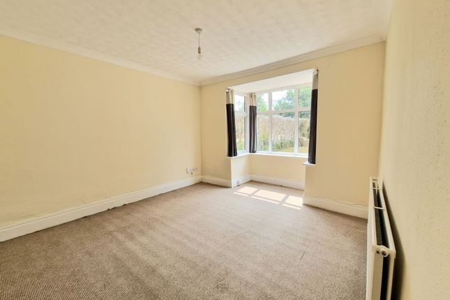 336, London Road, Wokingham photo 2
