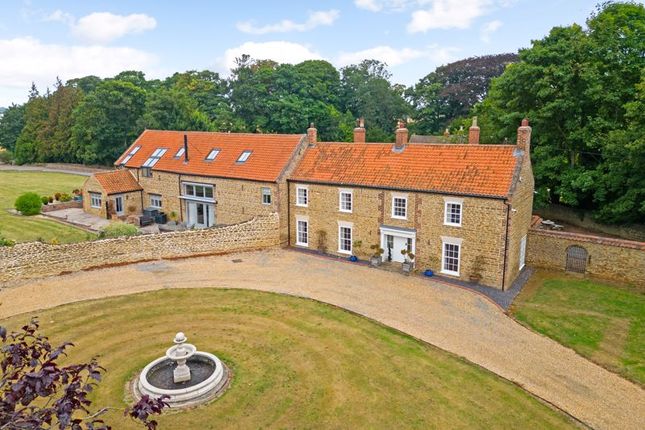 Thumbnail Country house for sale in Coleby Road, West Halton, Scunthorpe