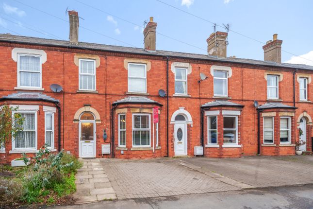 Terraced house for sale in Grantham Road, Sleaford, Lincolnshire