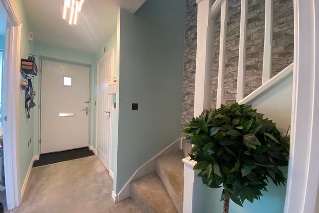 26 Pickering Croft Place, Crewe photo 3