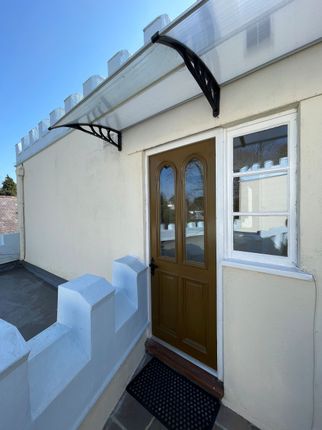 Flat 5, Cary Castle Cary Castle Drive, Torquay photo 2