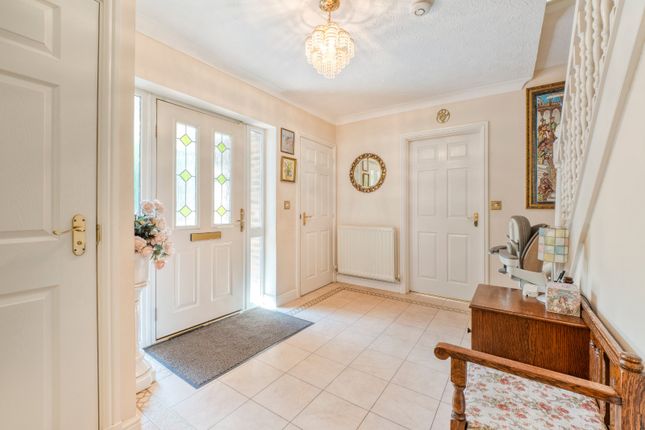 11, Lawson Walk, Carshalton photo 2