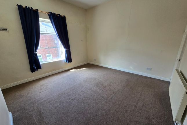 4, Duckworth Street, Bury photo 4
