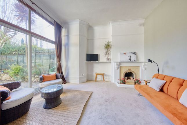 2 41, Earlsfield Road, London photo 2