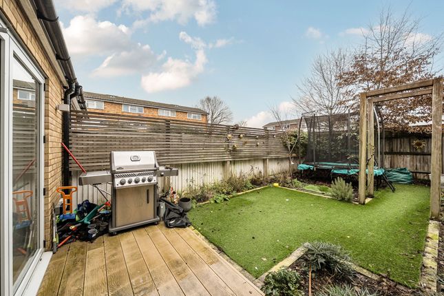 19 Perryfield Way, Richmond photo 3