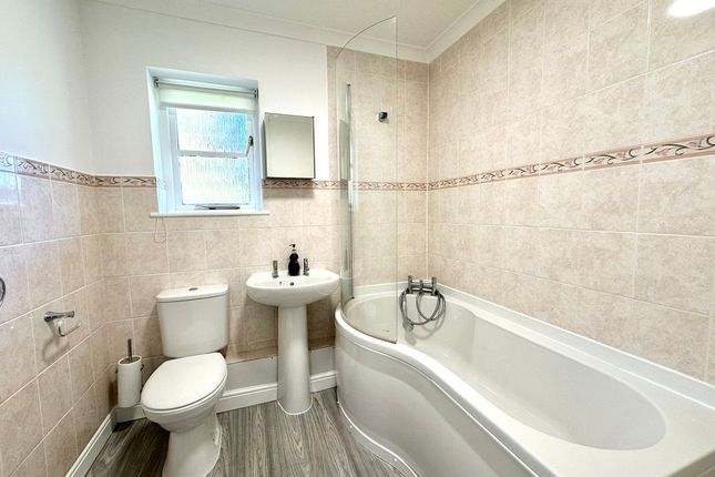 Mickleham Stud Farm Cottage, Juniper Hill, Old London Road, Dorking photo 4